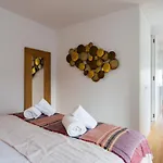 Leisure Luxury Downtown Duplex Lisbon By Joivy