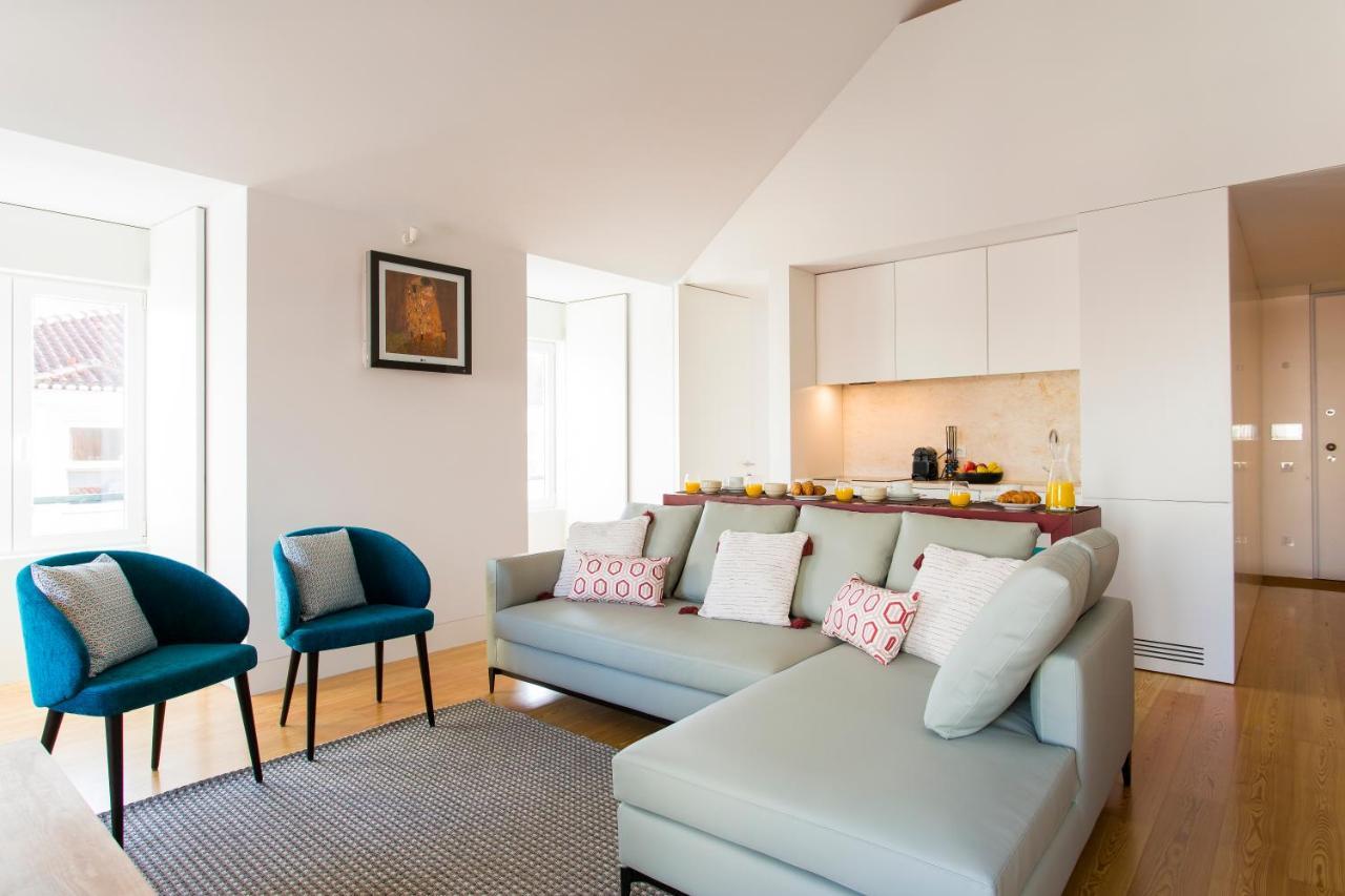 Leisure Luxury Downtown Duplex By Joivy