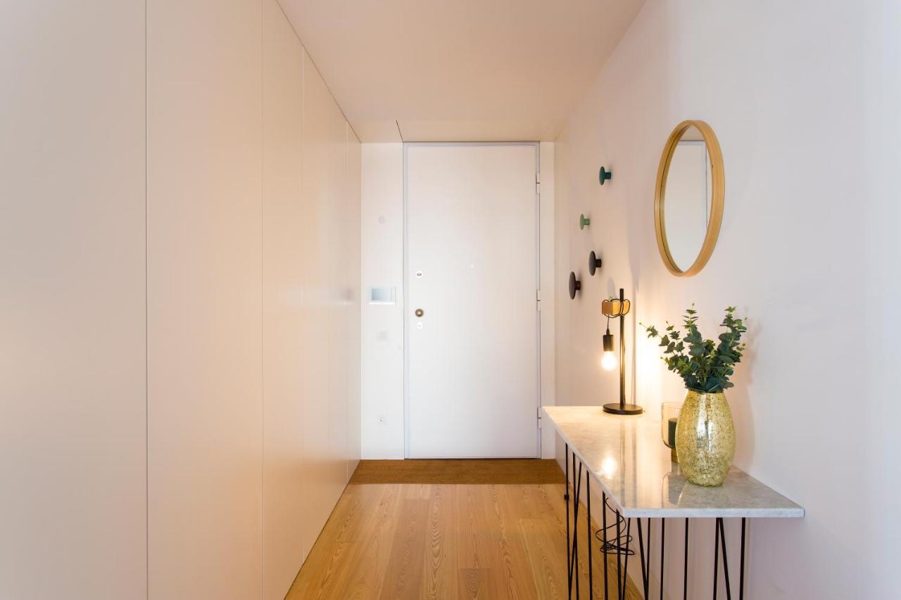 Leisure Luxury Downtown Duplex By Joivy * Lisbon