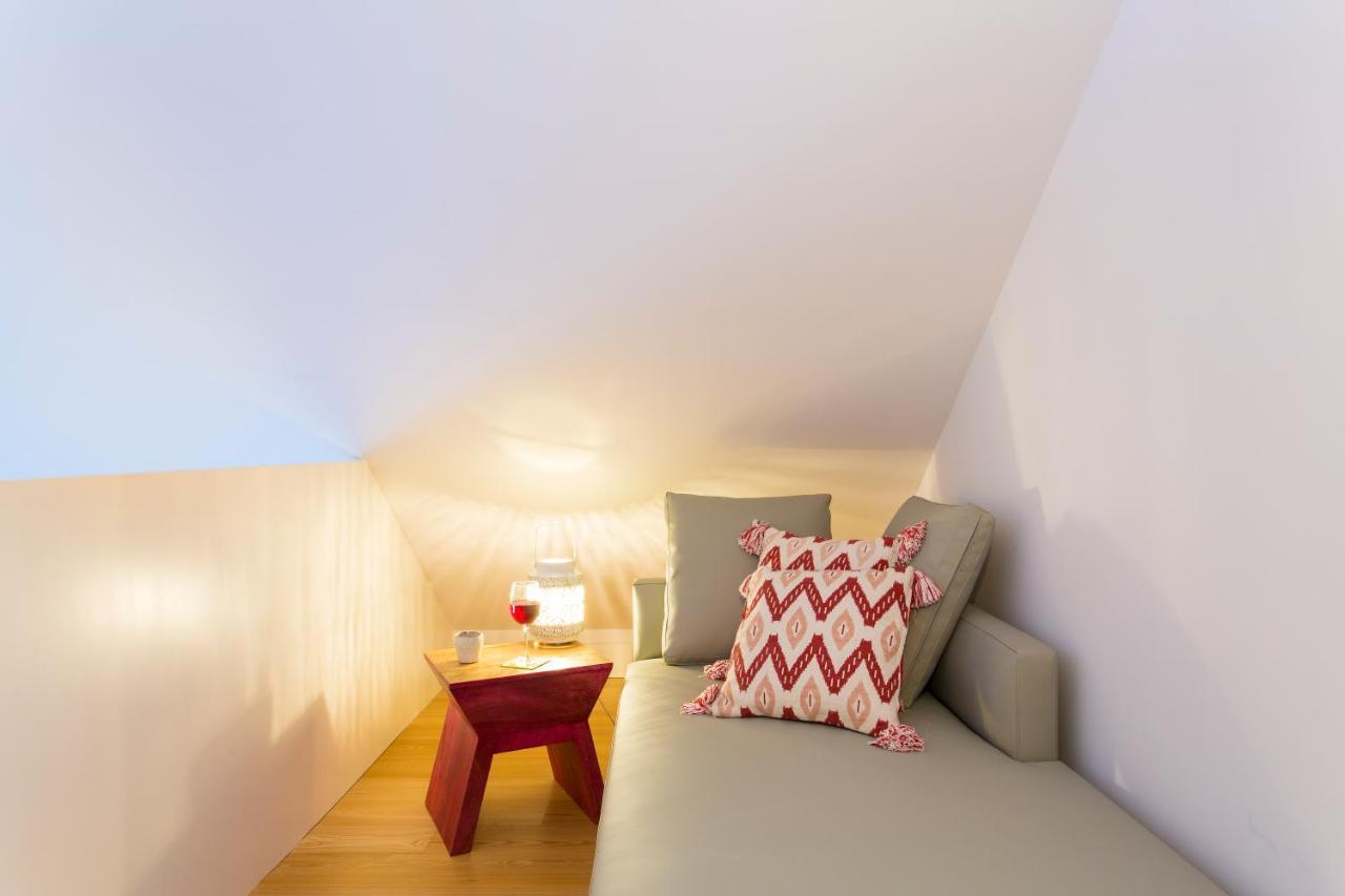 Leisure Luxury Downtown Duplex By Joivy * Lisbon